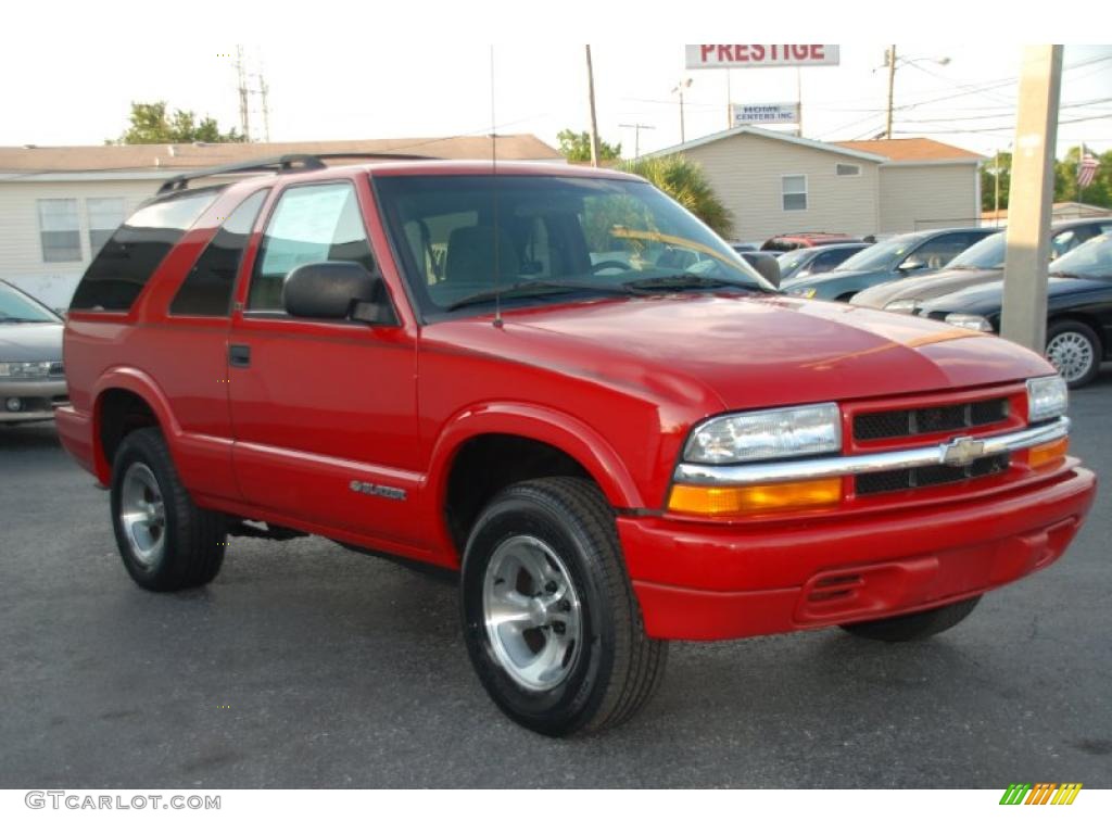 2002 Blazer LS - Victory Red / Graphite photo #7