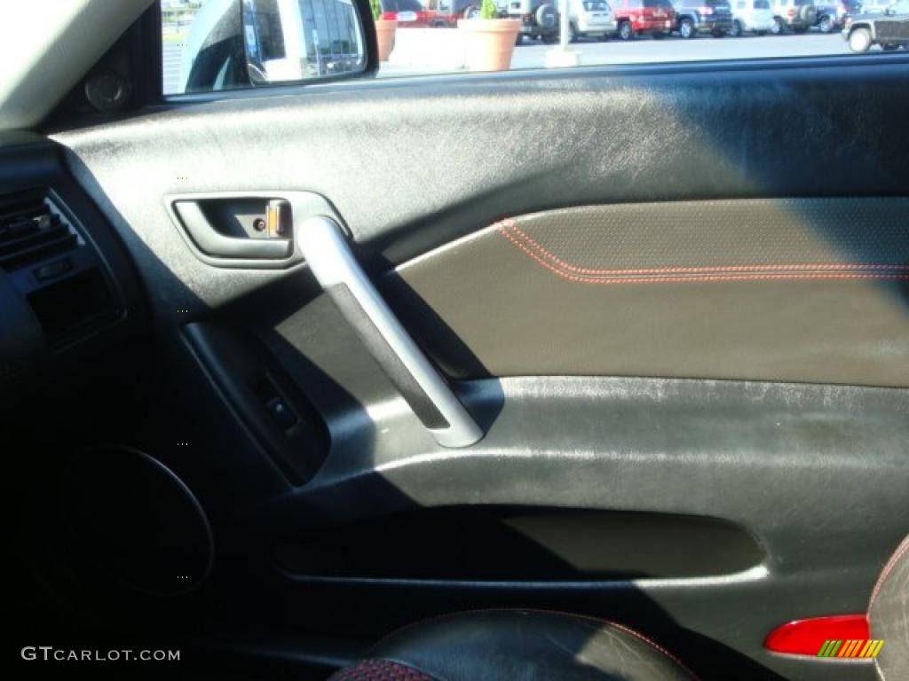 2005 Tiburon GT - Obsidian Black / Black/Red photo #17
