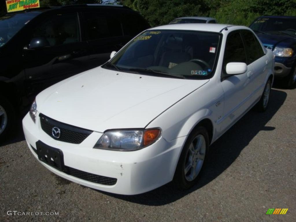 2003 Protege LX - Pure White / Beige photo #4