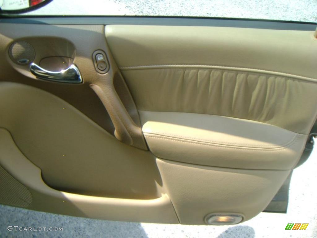 2002 L Series L300 Sedan - Green / Medium Tan photo #21