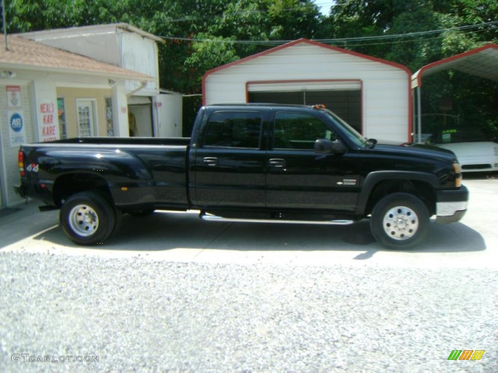 2005 Silverado 3500 LT Crew Cab 4x4 Dually - Black / Dark Charcoal photo #4