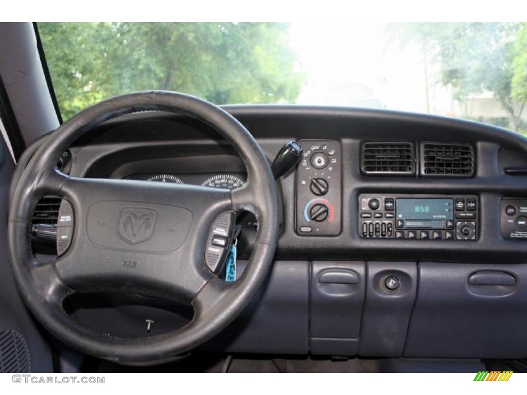 1998 Ram 1500 Laramie SLT Extended Cab 4x4 - Bright White / Gray photo #57