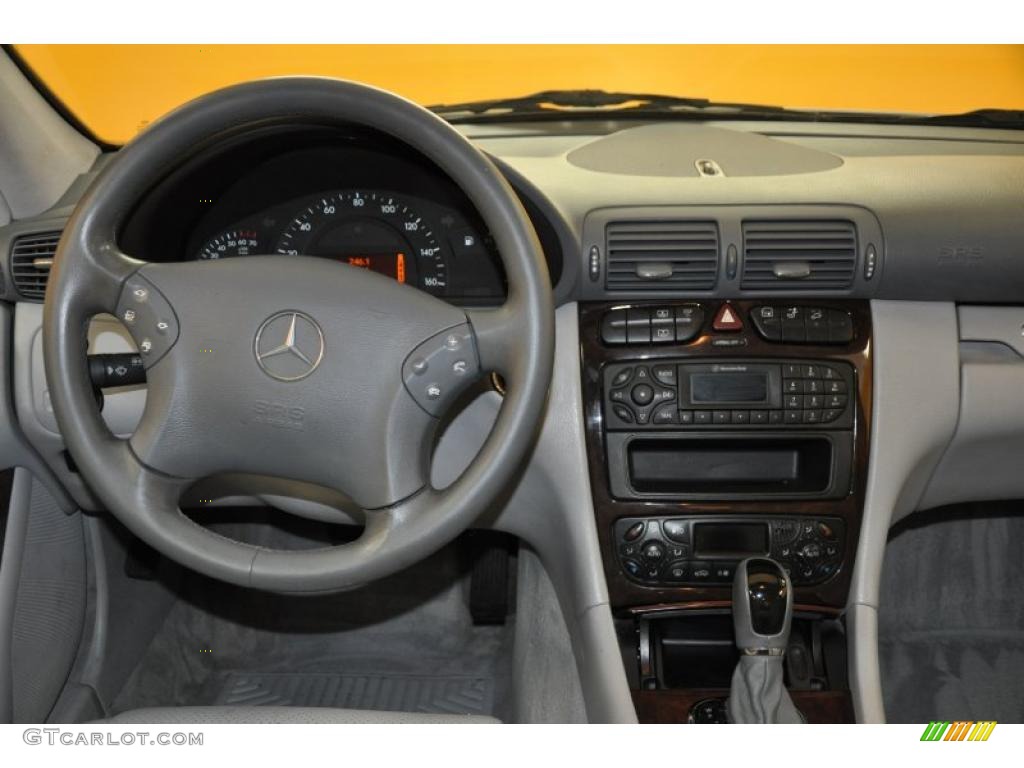 2001 C 320 Sedan - Brilliant Silver Metallic / Ash photo #7