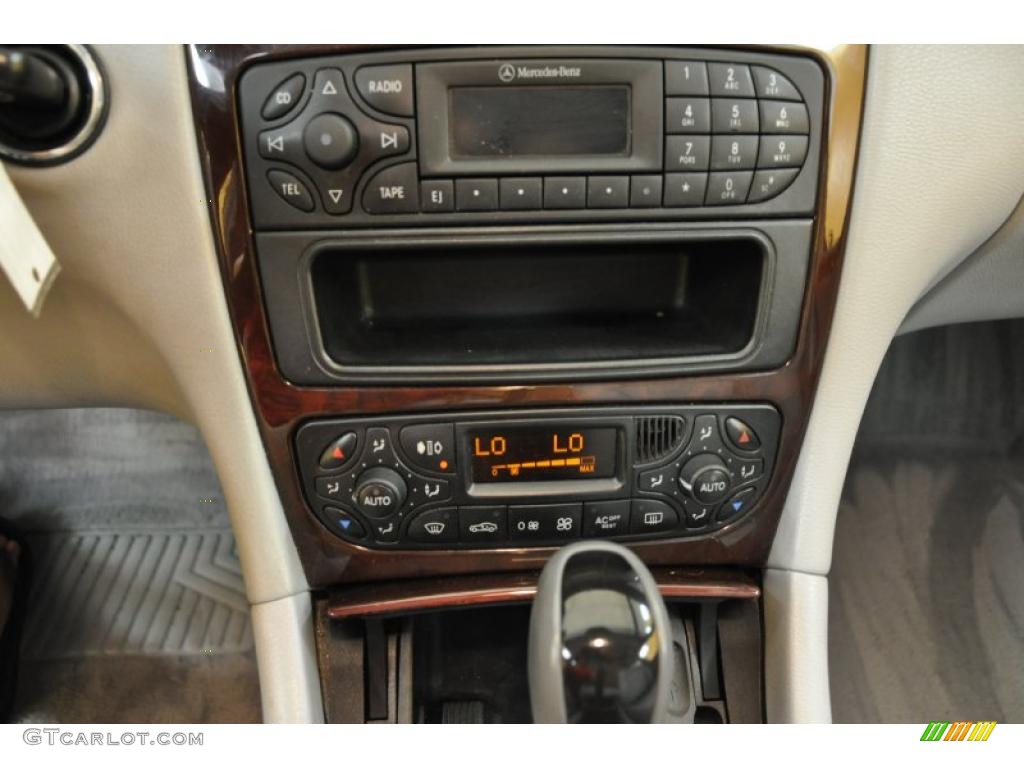 2001 C 320 Sedan - Brilliant Silver Metallic / Ash photo #8