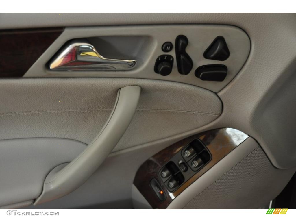 2001 C 320 Sedan - Brilliant Silver Metallic / Ash photo #12