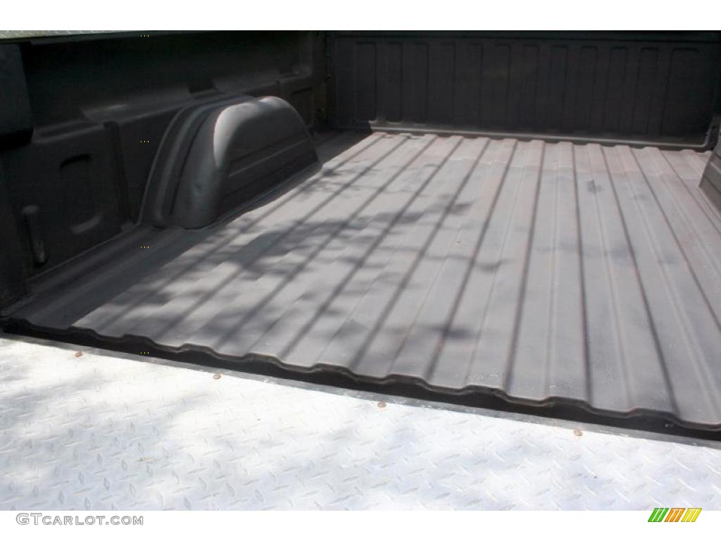2001 Silverado 2500HD LS Extended Cab 4x4 - Medium Charcoal Gray Metallic / Medium Gray photo #101
