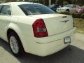 2009 Cool Vanilla White Chrysler 300 Touring  photo #7