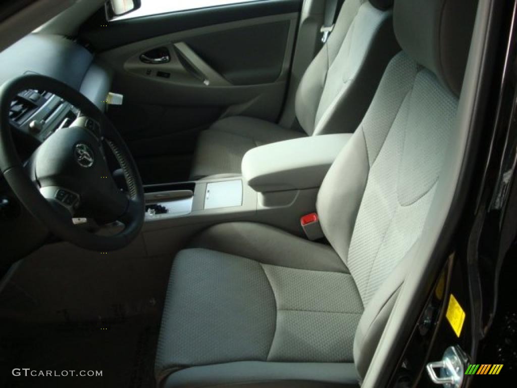 2011 Camry SE - Black / Ash photo #8