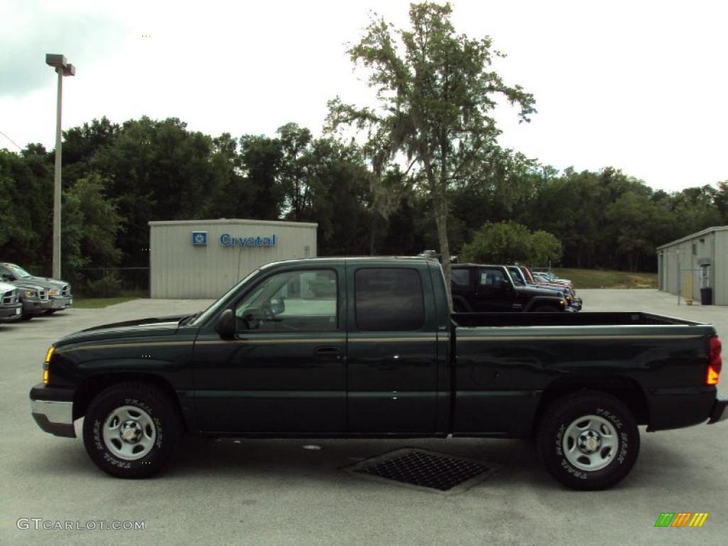 2004 Silverado 1500 Work Truck Extended Cab - Dark Green Metallic / Tan photo #2