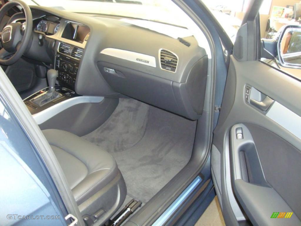 2011 A4 2.0T quattro Sedan - Meteor Grey Pearl / Black photo #13