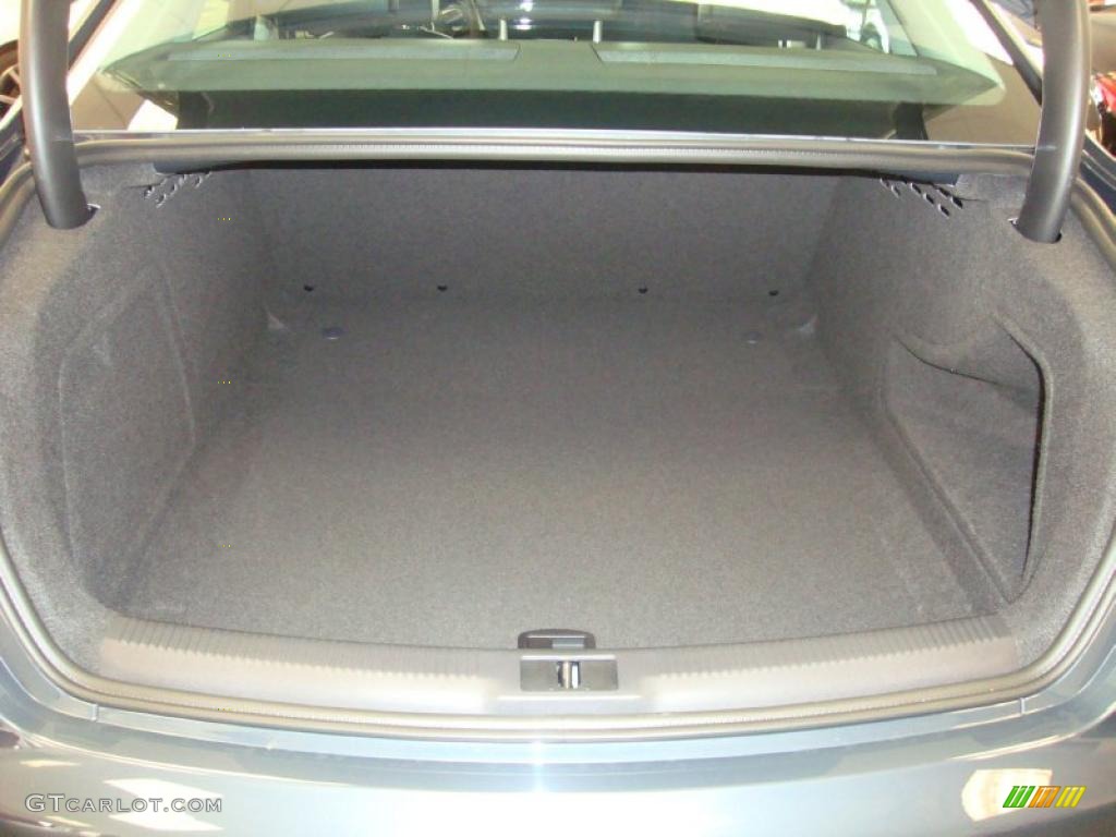 2011 A4 2.0T quattro Sedan - Meteor Grey Pearl / Black photo #18