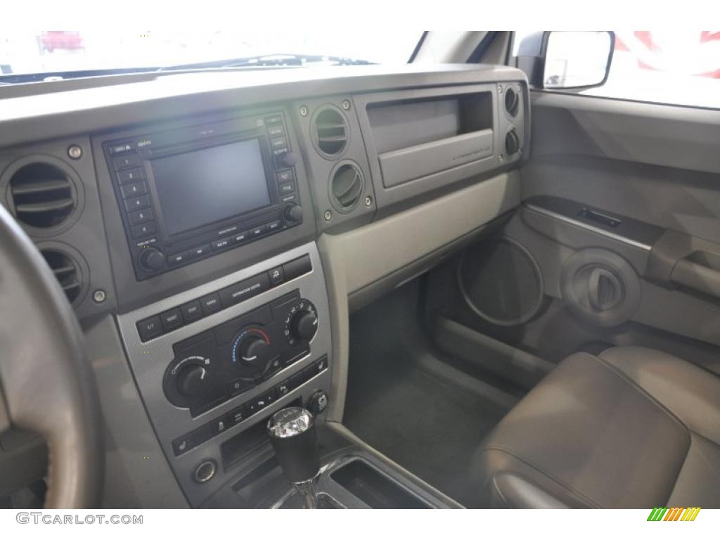 2006 Commander  - Midnight Blue Pearl / Khaki photo #8