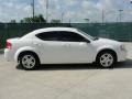 Stone White - Avenger SXT Photo No. 2
