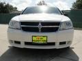 Stone White - Avenger SXT Photo No. 9