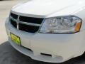 Stone White - Avenger SXT Photo No. 11