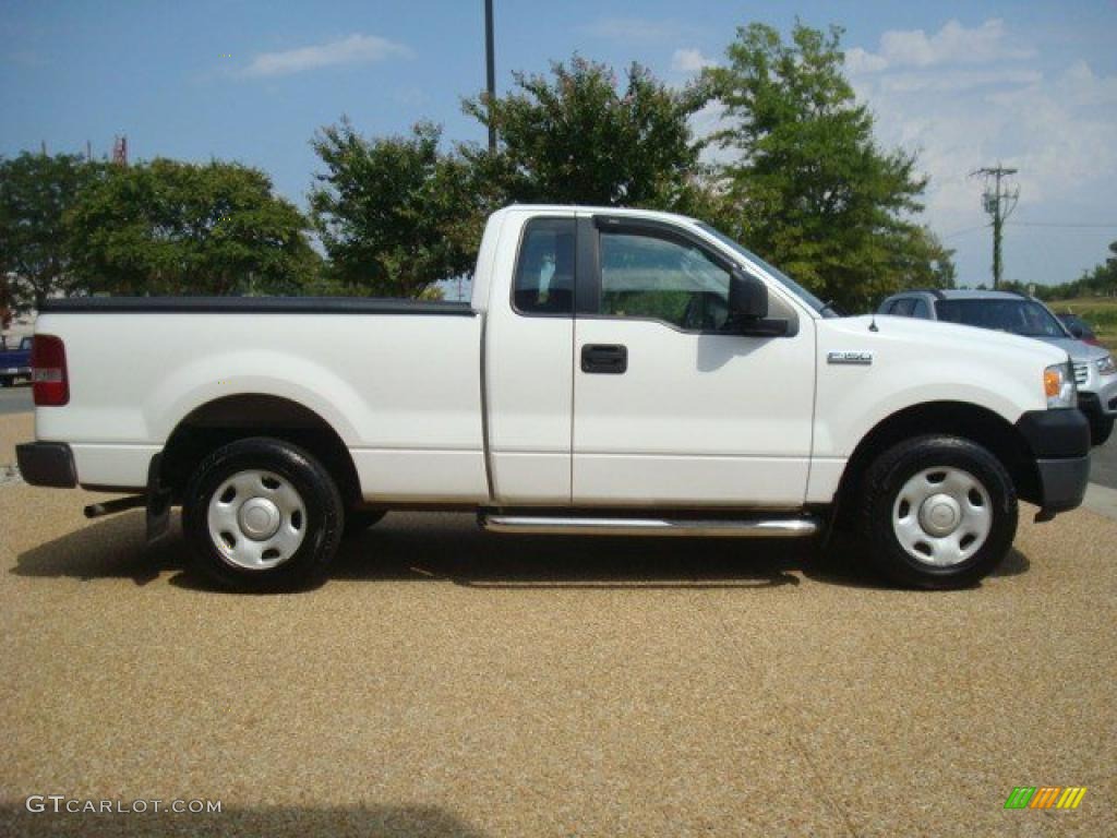 2005 F150 XL Regular Cab - Oxford White / Medium Flint Grey photo #7