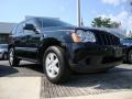 Black - Grand Cherokee Laredo 4x4 Photo No. 5