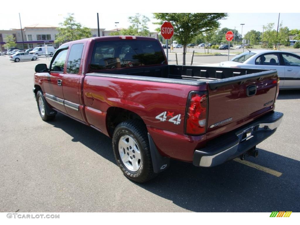 2004 Silverado 1500 LT Extended Cab 4x4 - Sport Red Metallic / Tan photo #7