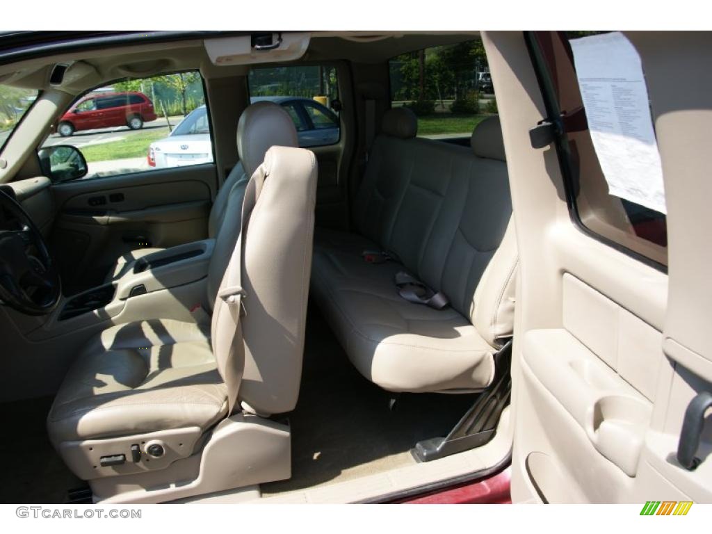 2004 Silverado 1500 LT Extended Cab 4x4 - Sport Red Metallic / Tan photo #15