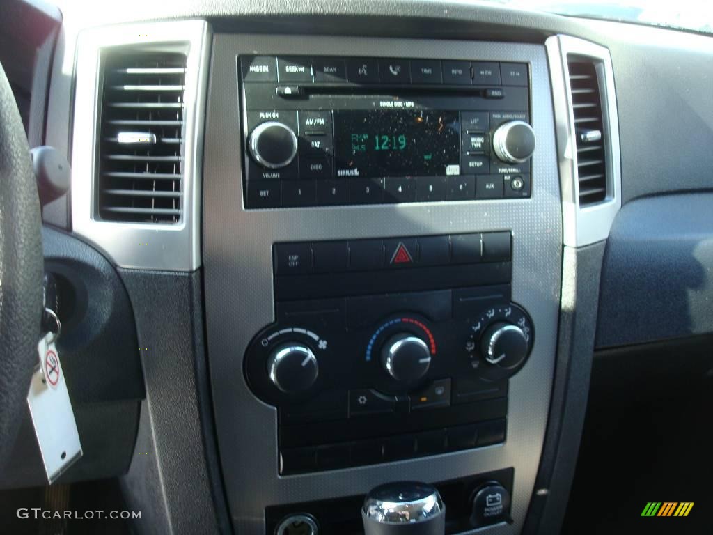 2008 Grand Cherokee Laredo 4x4 - Bright Silver Metallic / Dark Slate Gray photo #13
