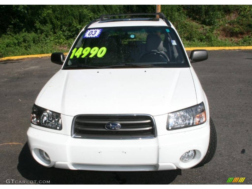 2003 Forester 2.5 XS - Aspen White / Gray photo #2