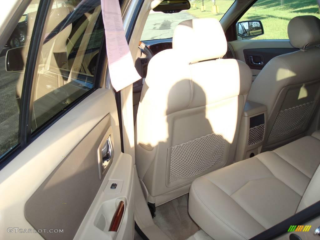 2006 SRX V6 - Sand Storm / Cashmere photo #23