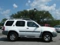 Cloud White - Xterra XE V6 Photo No. 6