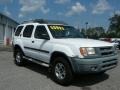 Cloud White - Xterra XE V6 Photo No. 7