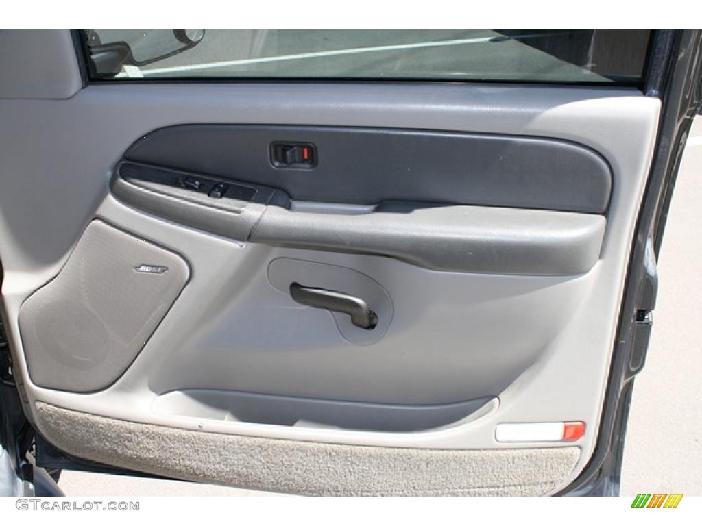 2003 Suburban 1500 4x4 - Black / Tan/Neutral photo #6