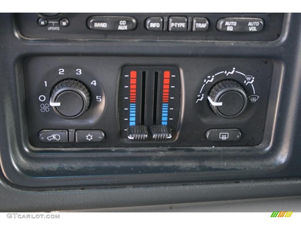 2003 Suburban 1500 4x4 - Black / Tan/Neutral photo #16