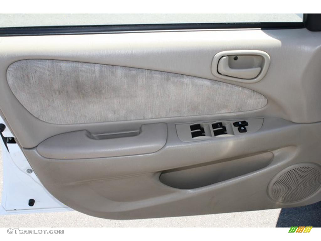1999 Corolla LE - Super White / Pebble Beige photo #7