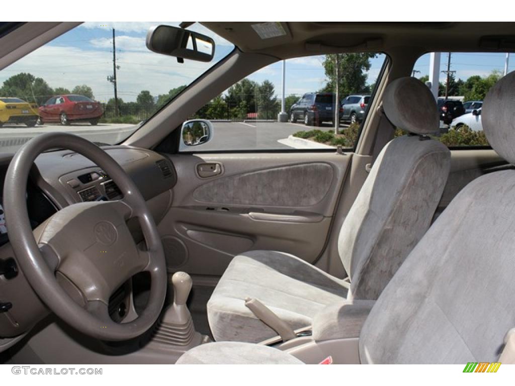 1999 Corolla LE - Super White / Pebble Beige photo #9