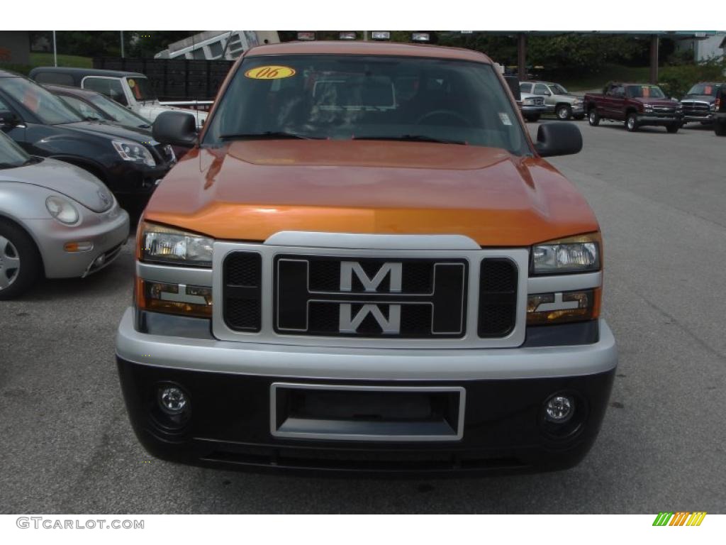 2006 Silverado 2500HD Work Truck Extended Cab 4x4 - Custom Orange Metallic / Dark Charcoal photo #11