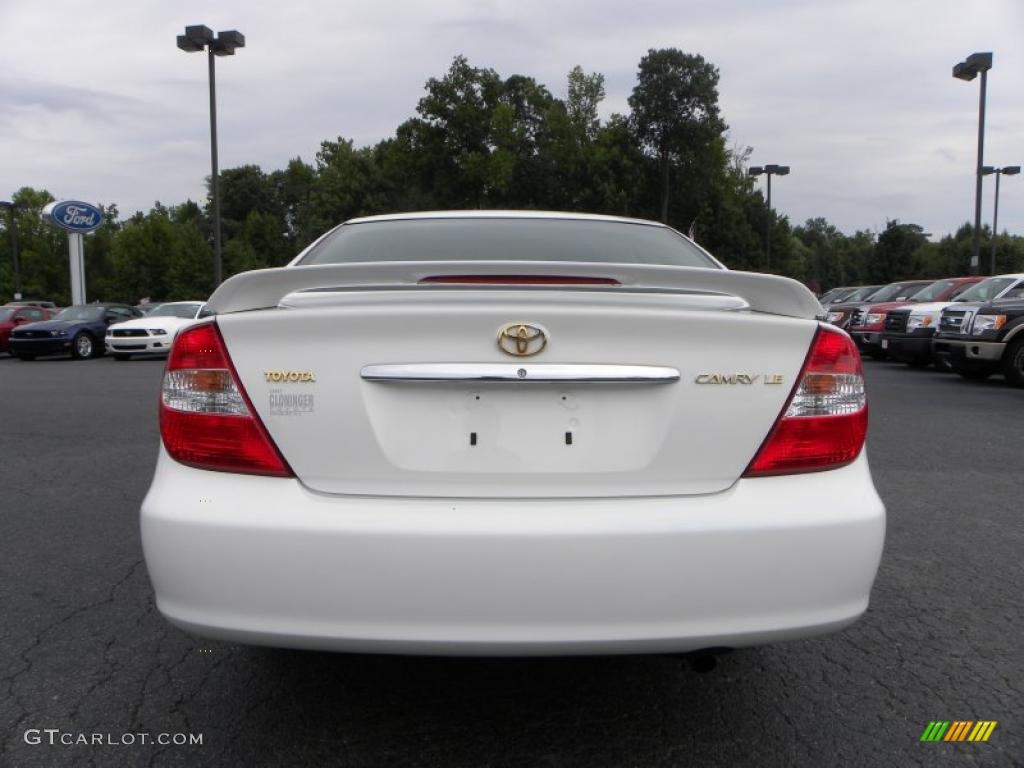 2004 Camry LE - Super White / Stone photo #4