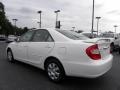 2004 Super White Toyota Camry LE  photo #21