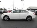 Super White - Camry LE Photo No. 5