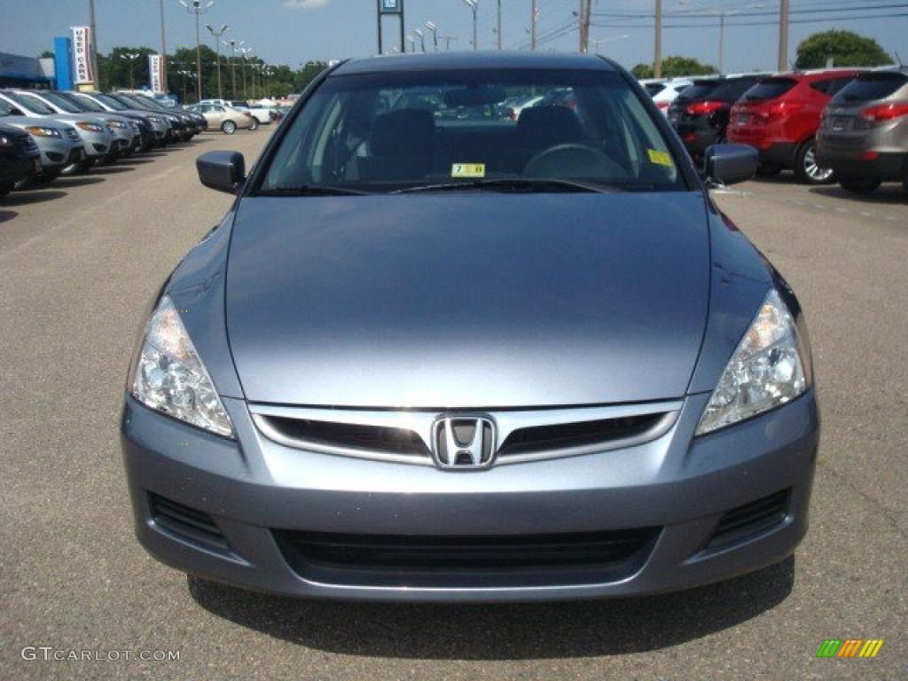 2007 Accord SE V6 Sedan - Cool Blue Metallic / Gray photo #9