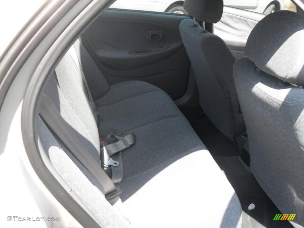 2000 Elantra GLS Sedan - Sandalwood / Gray photo #6