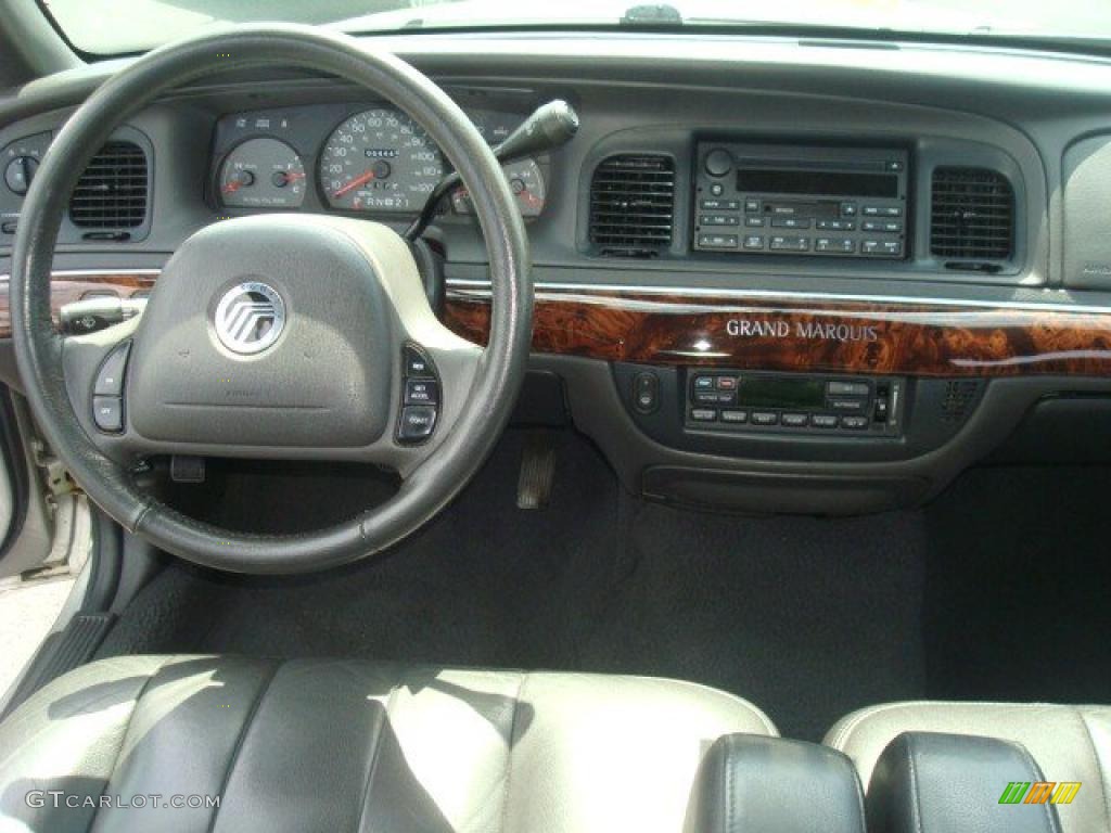 2004 Grand Marquis LS - Silver Birch Metallic / Light Flint photo #14