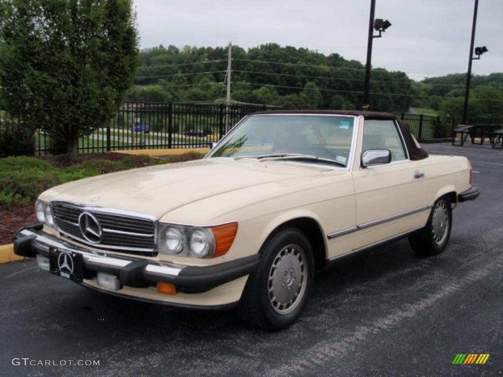 1987 SL Class 560 SL Roadster - Light Ivory / Parchment photo #1