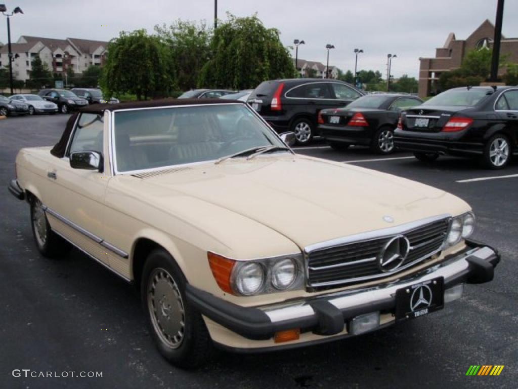 1987 SL Class 560 SL Roadster - Light Ivory / Parchment photo #3