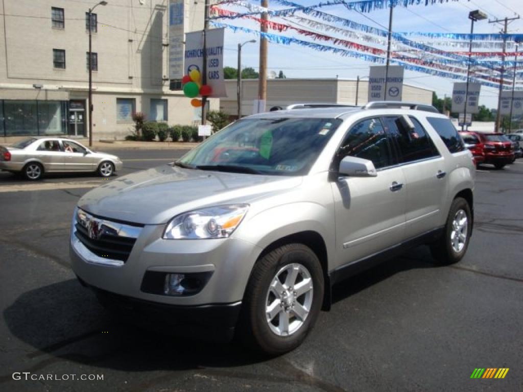 2007 Outlook XR AWD - Silver Pearl / Gray photo #1