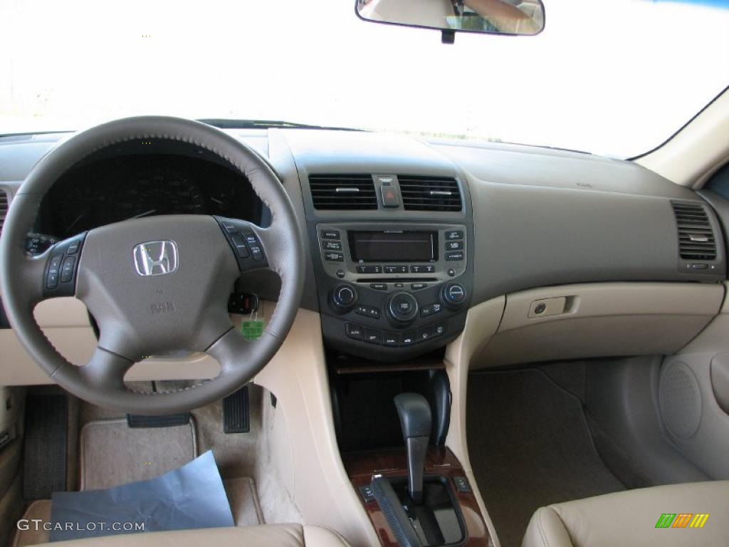 2007 Accord EX-L V6 Sedan - Taffeta White / Ivory photo #8