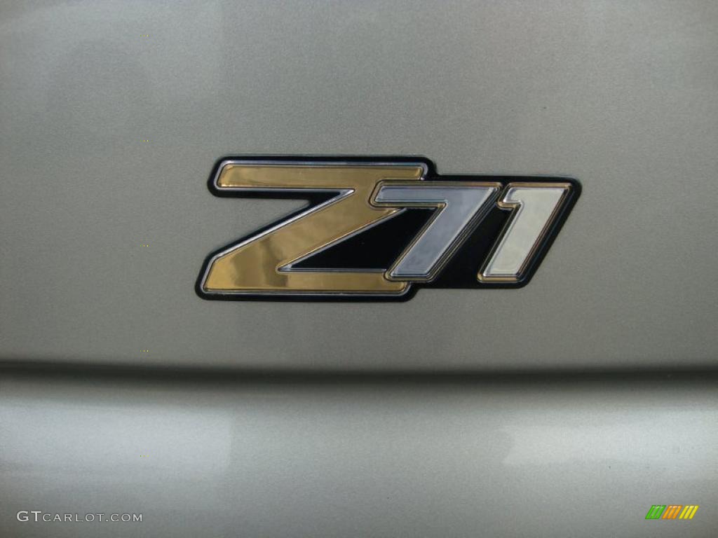 2002 Tahoe Z71 4x4 - Light Pewter Metallic / Medium Gray/Neutral photo #34