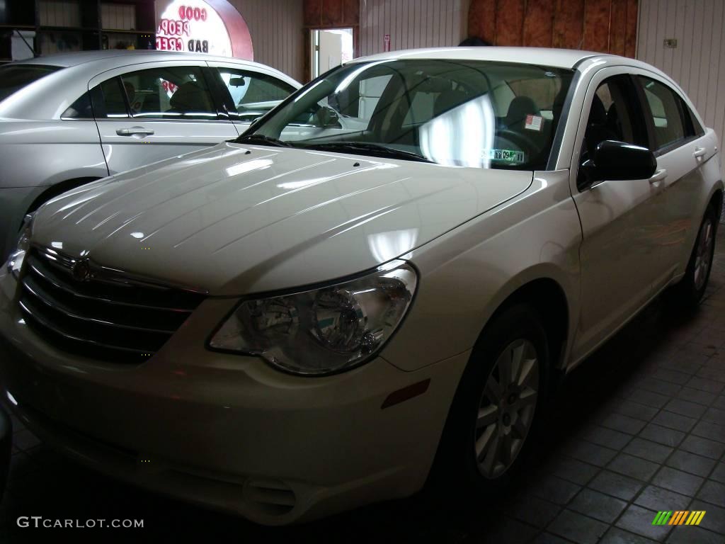 2007 Sebring Sedan - Stone White / Dark Slate Gray/Light Slate Gray photo #1