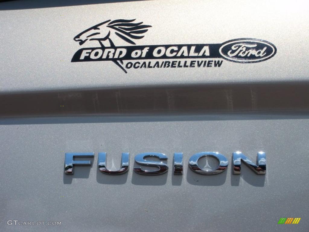 2010 Fusion SE - Smokestone Metallic / Medium Light Stone photo #4