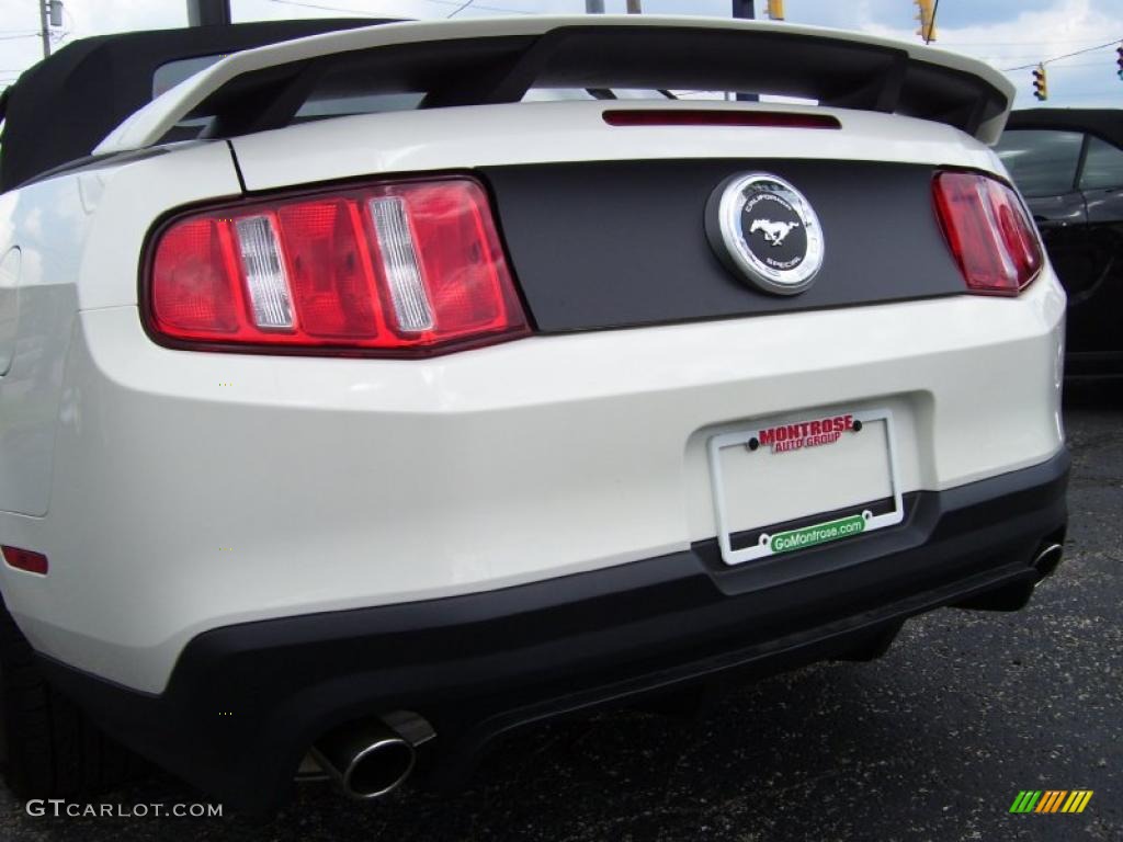 2011 Mustang GT/CS California Special Convertible - Performance White / CS Charcoal Black/Carbon photo #5
