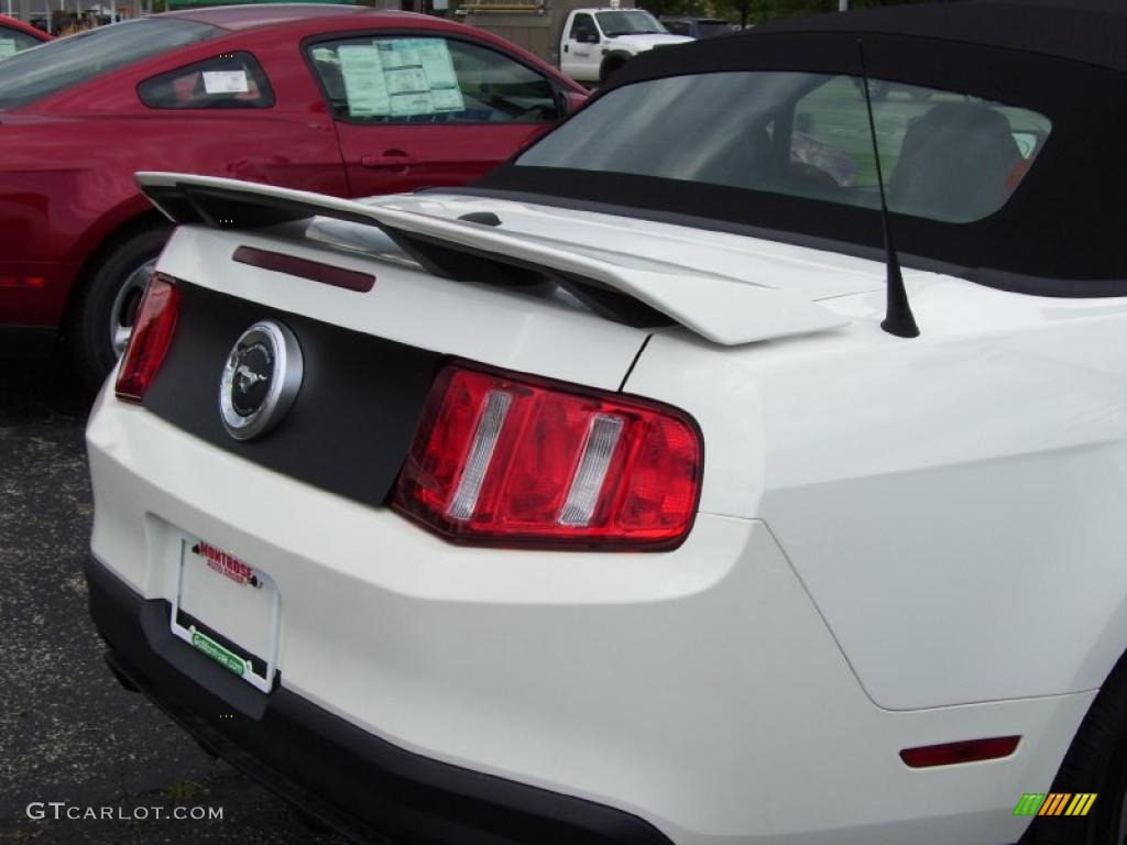2011 Mustang GT/CS California Special Convertible - Performance White / CS Charcoal Black/Carbon photo #6