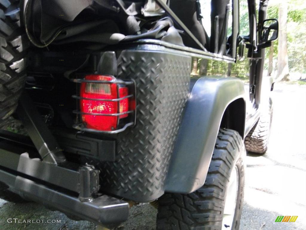 2004 Wrangler Rubicon 4x4 - Black / Dark Slate Gray photo #13