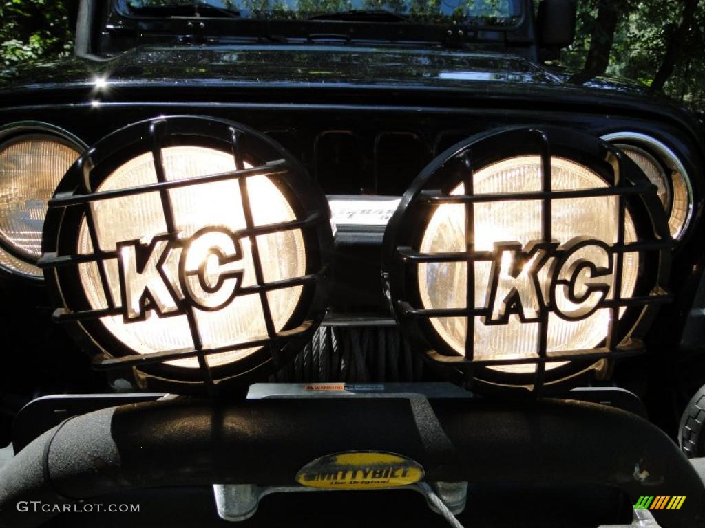 2004 Wrangler Rubicon 4x4 - Black / Dark Slate Gray photo #21